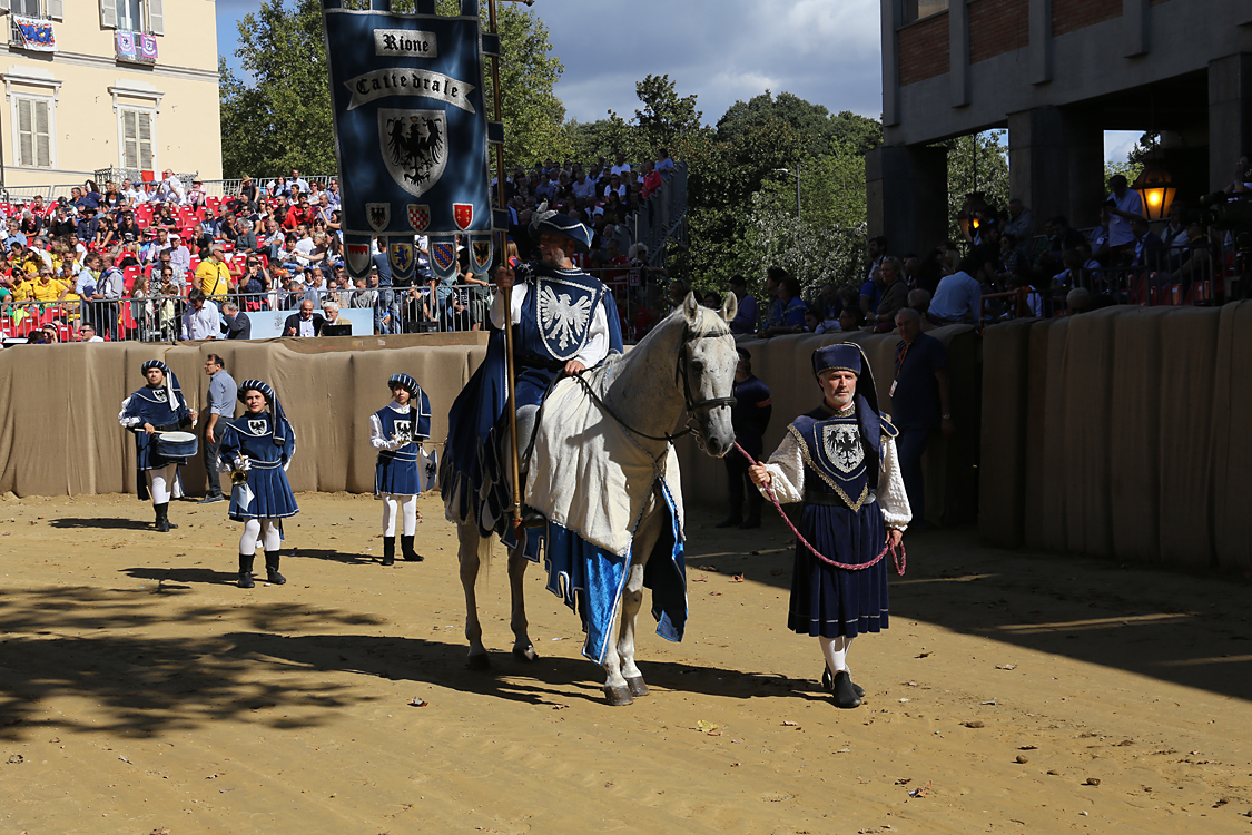 -480- CorteoStorico.jpg